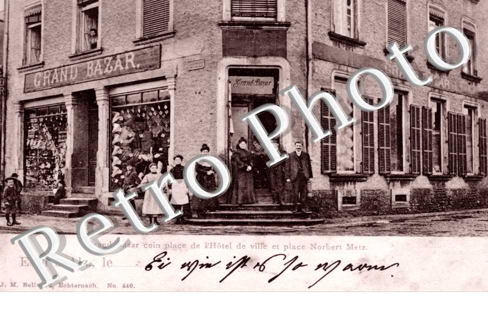 Grand bazar coin place de l&#039;hotel de ville et place Norbert Metz