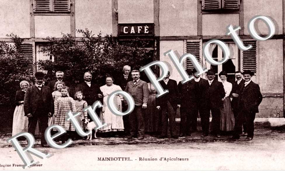 Mainbottel  -  Reunion d'apiculteurs
