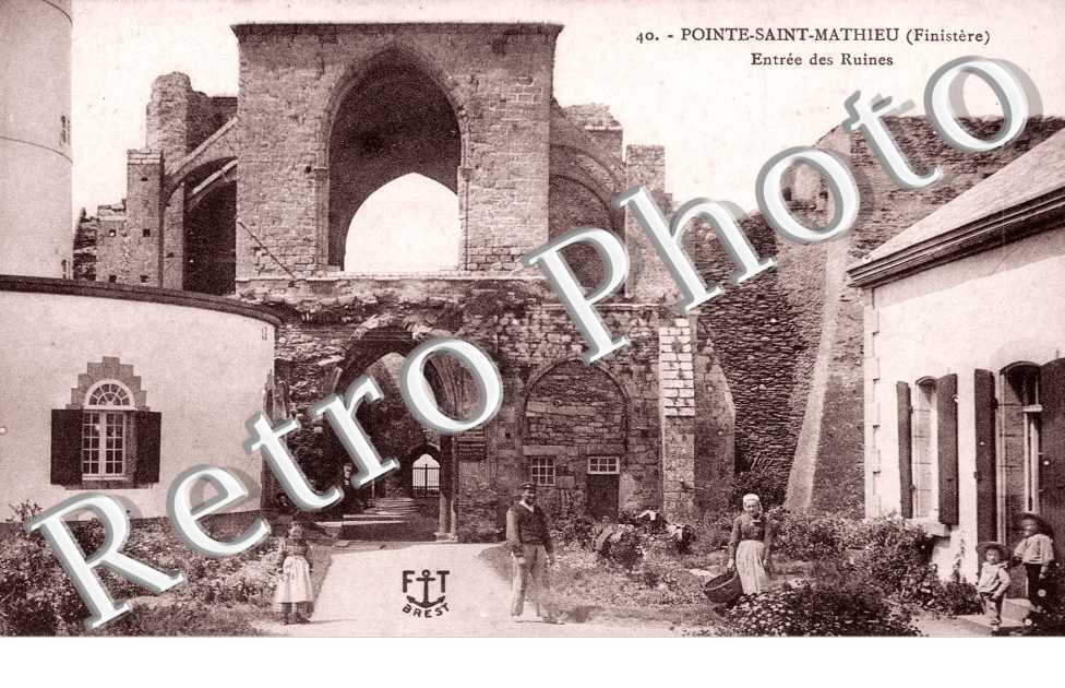 Entree des Ruines, Pointe-Saint-Mathieu
