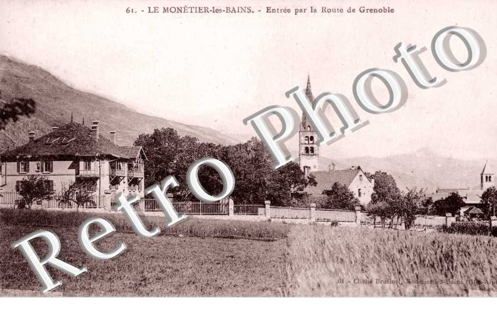 Entree par la Route de Grenoble