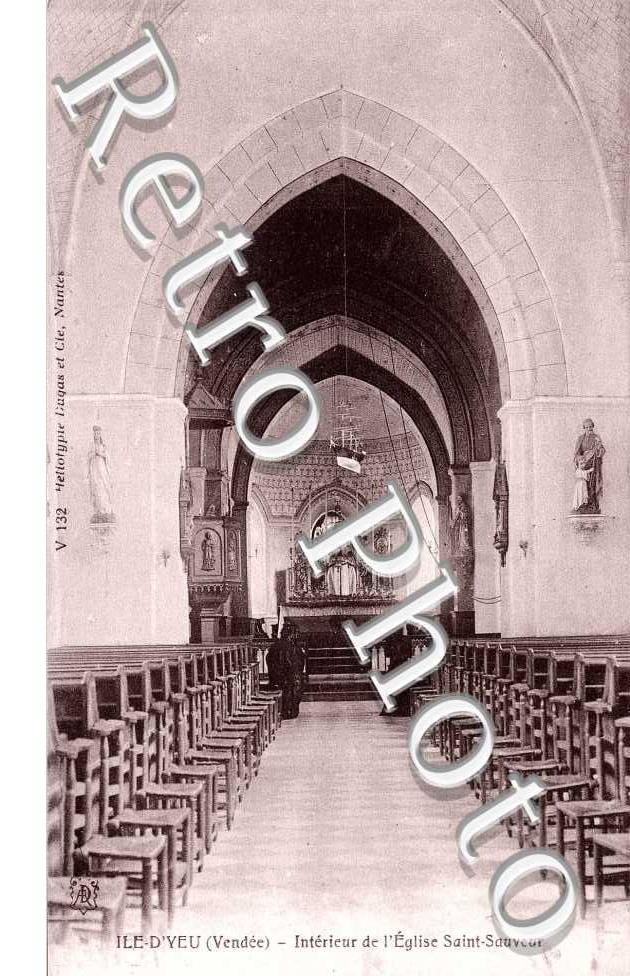Interieur de l&#039;Eglise saint Sauveur