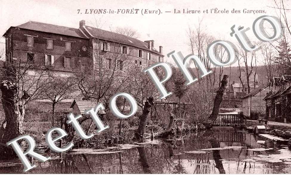 LA Lieure et l&#039;ecole des garconqs