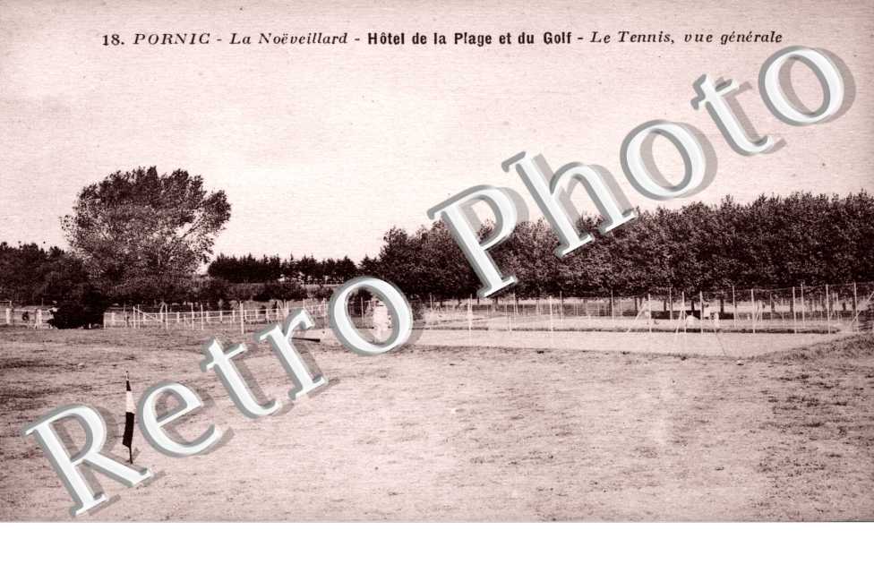 LA NOEVEILLARD HOTEL DE LA PLAGE ET DU PARC LE TENNIS VUE GENERALE