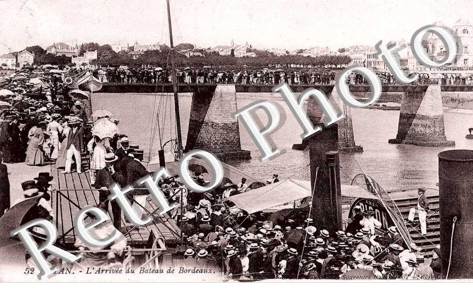 l&#039;arrivee du bateau de Bordeaux
