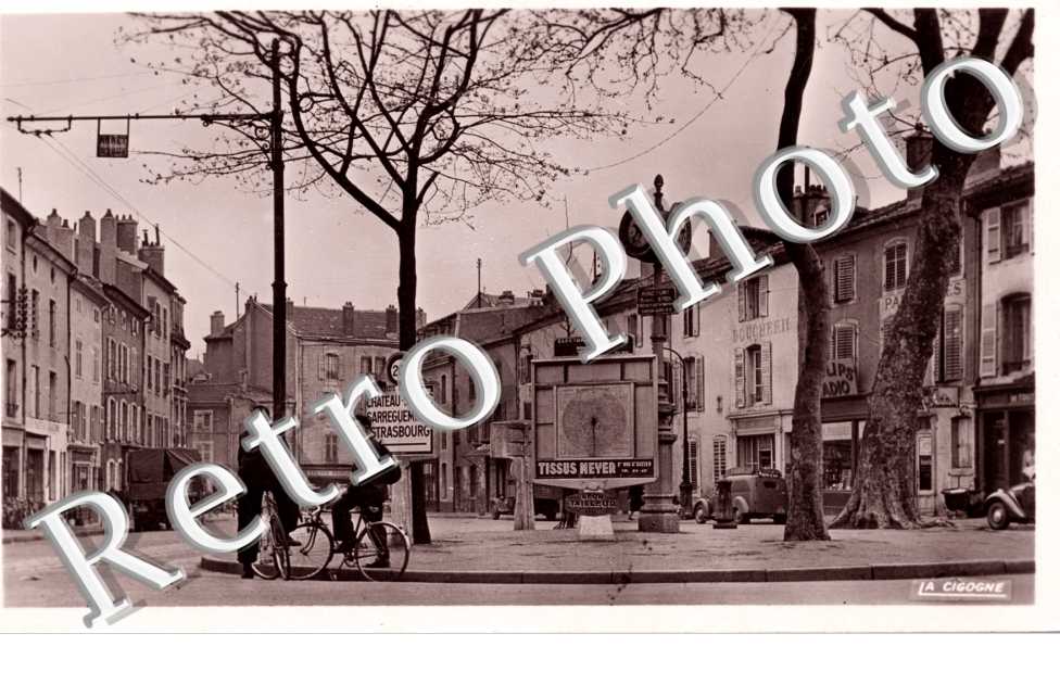 FAUBOURG DES TROIS MAISONS (annees 50)