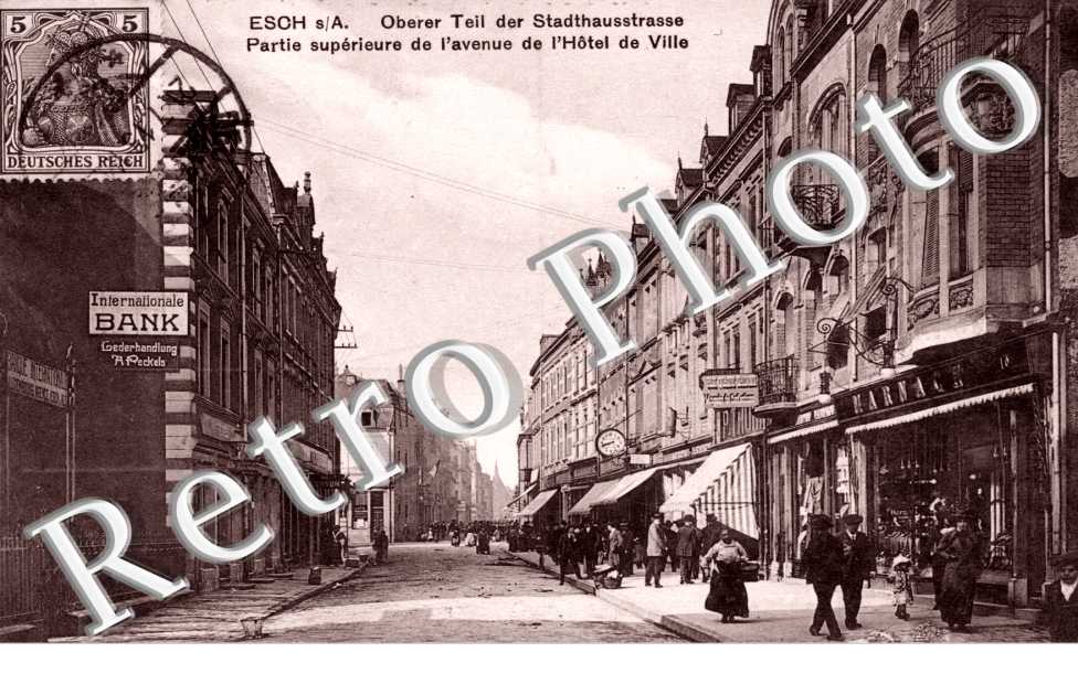 Partie superieure de l&#039;avenue de l&#039;hotel de ville