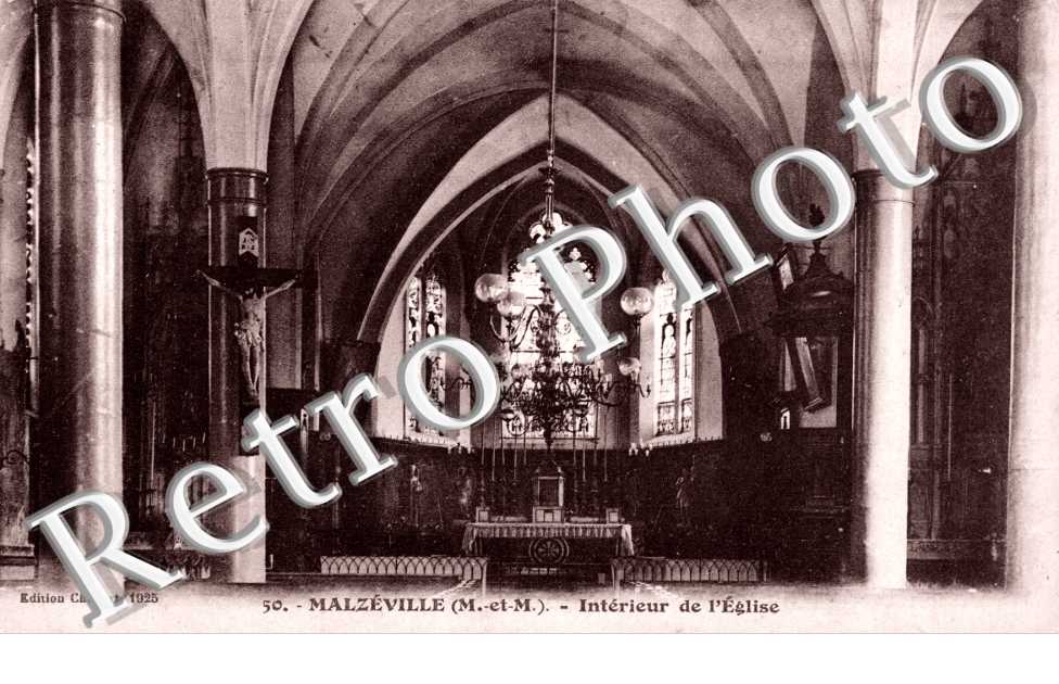 Interieur de L'Eglise