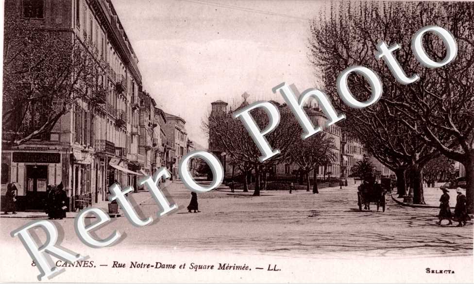 Rue Notre Dame et Square Merimee
