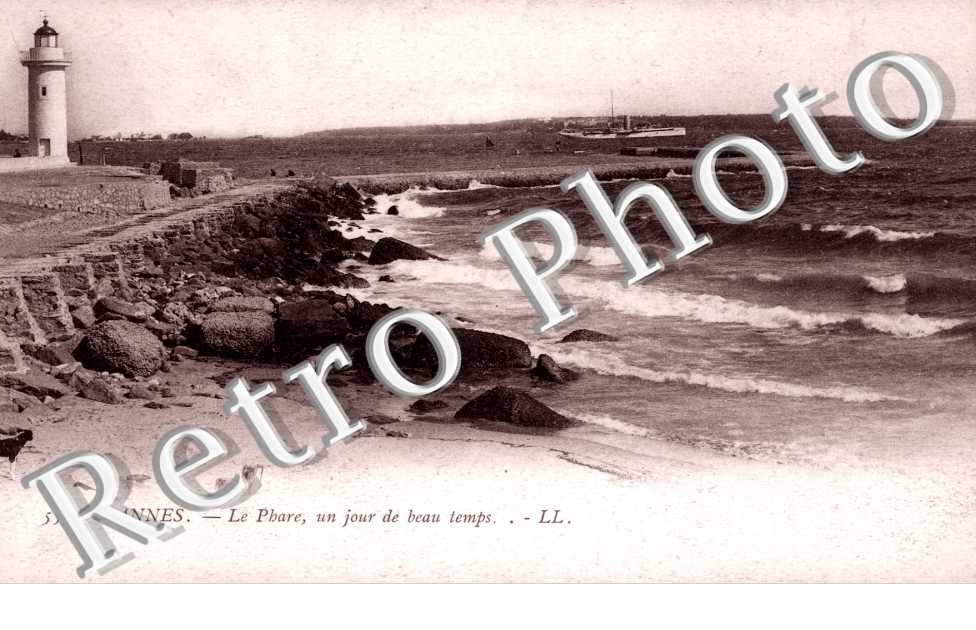 le Phare, un jour de beau temps