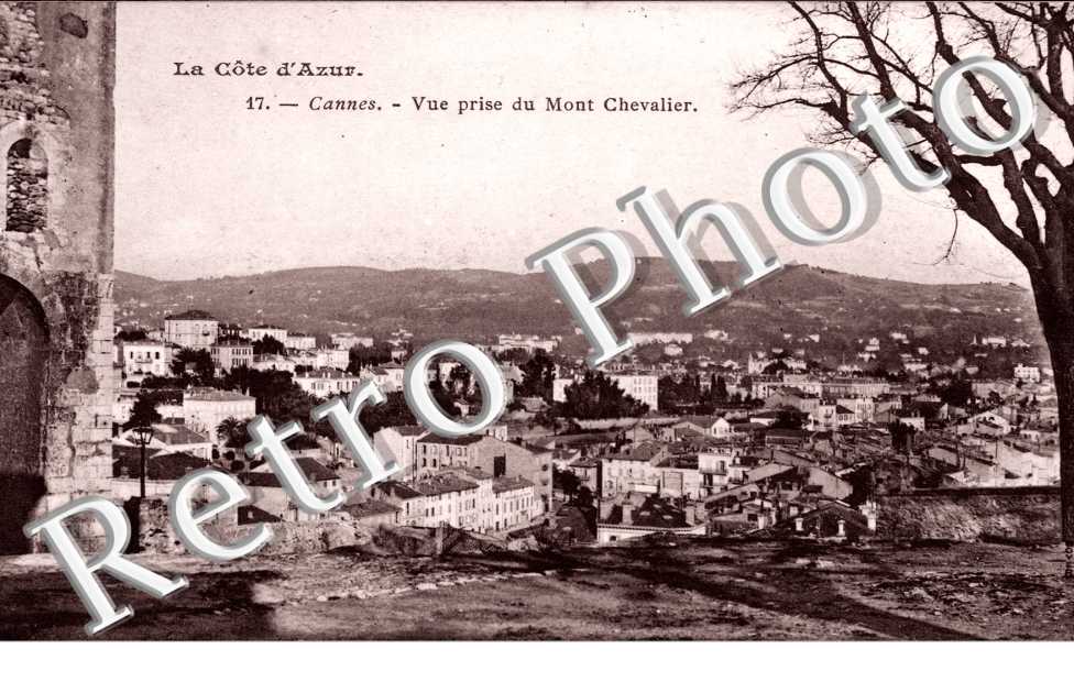 Vue prise du Mont Chevalier