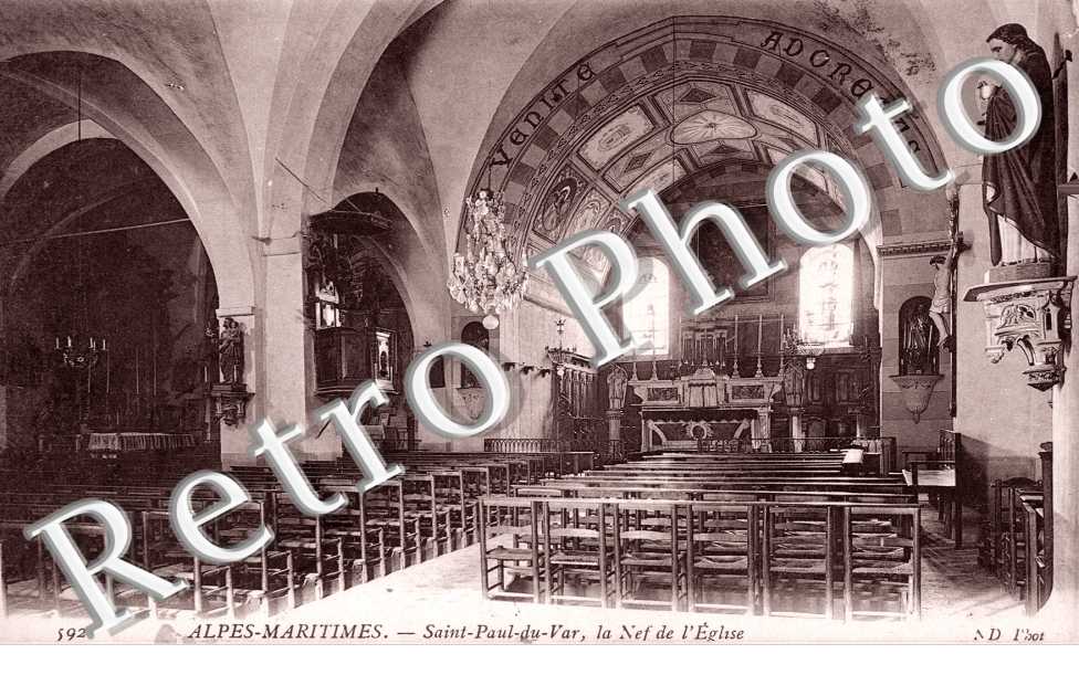 la nef de l&#039;Eglise