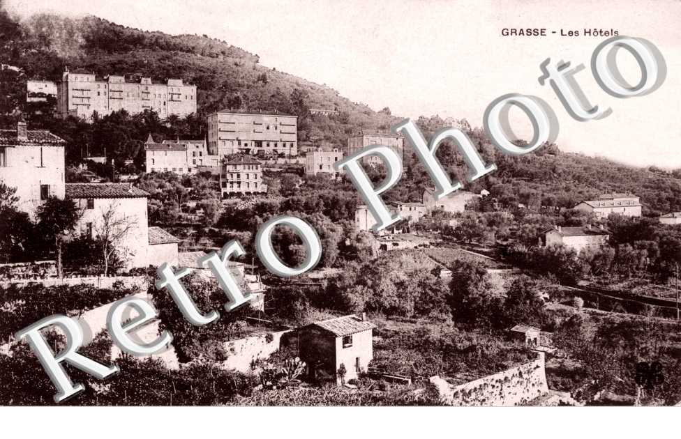 Les Hotels