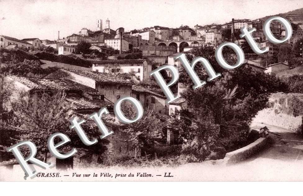 vue sur la ville prise du vallon