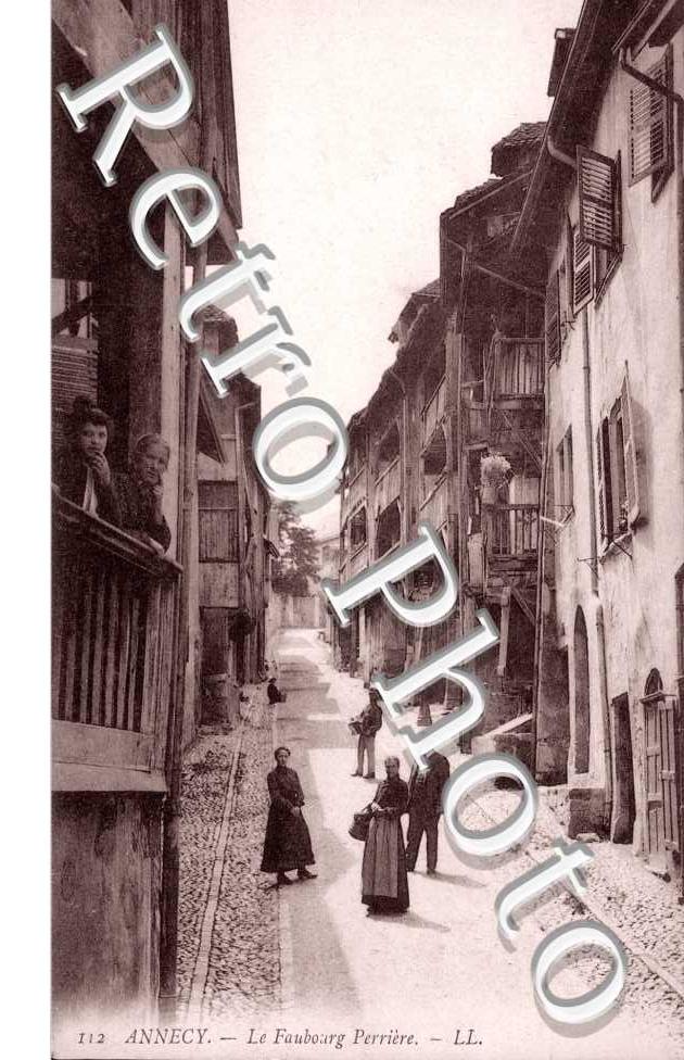 La Faubourg Perriere
