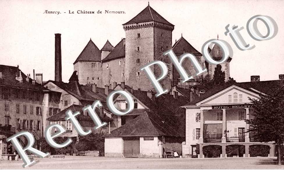 Chateau de Nemours