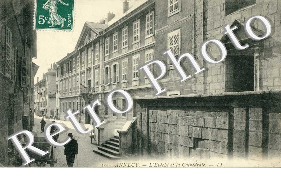 L&#039;Eveche et la Cathedrale