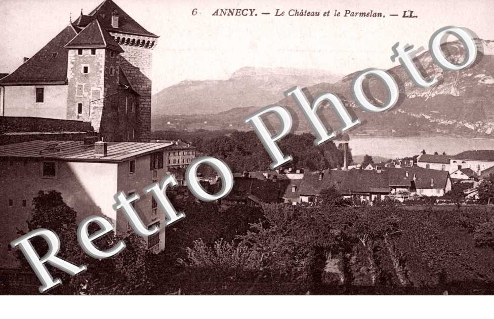 Le Chateau et le Parmelan