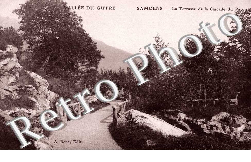 la Terrasse de la cascade du  parc