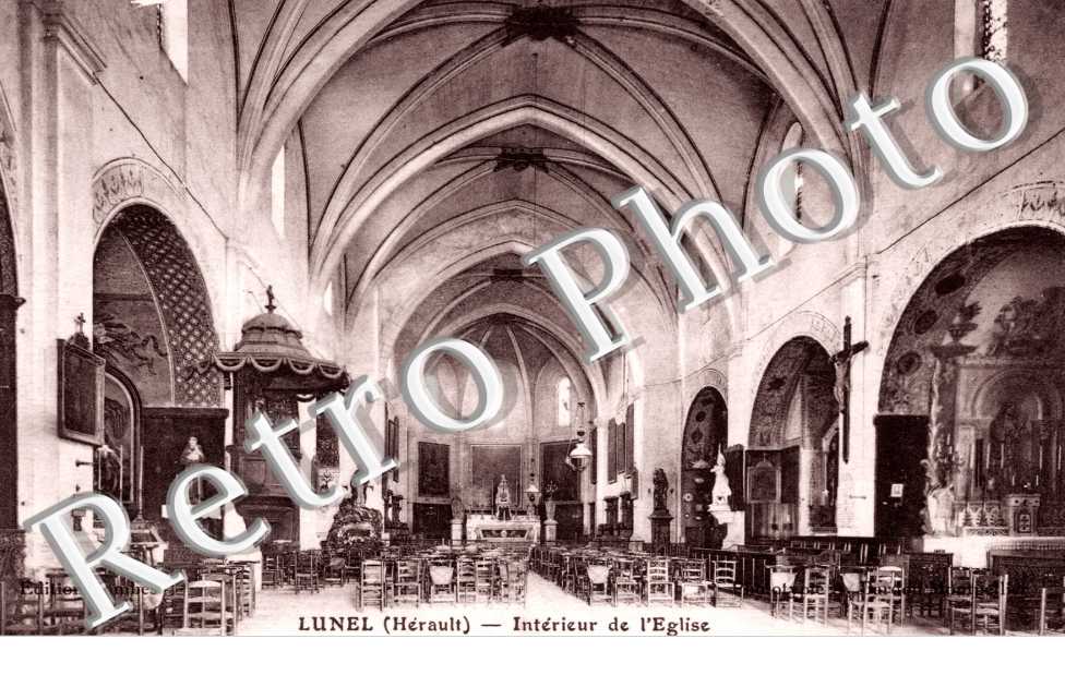 Interieur de l'eglise