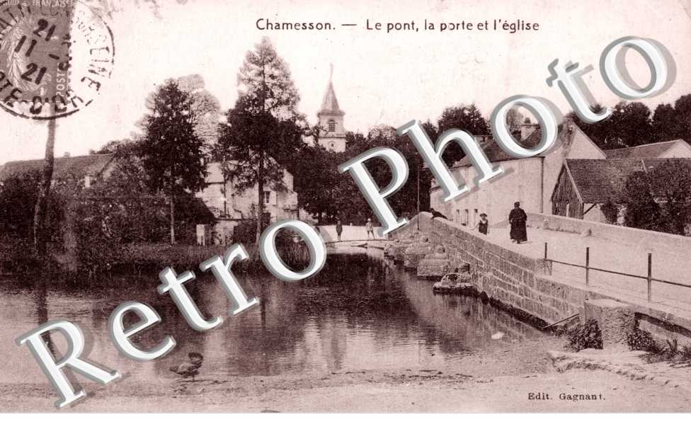 Le Pont, la Porte et l&#039;Eglise