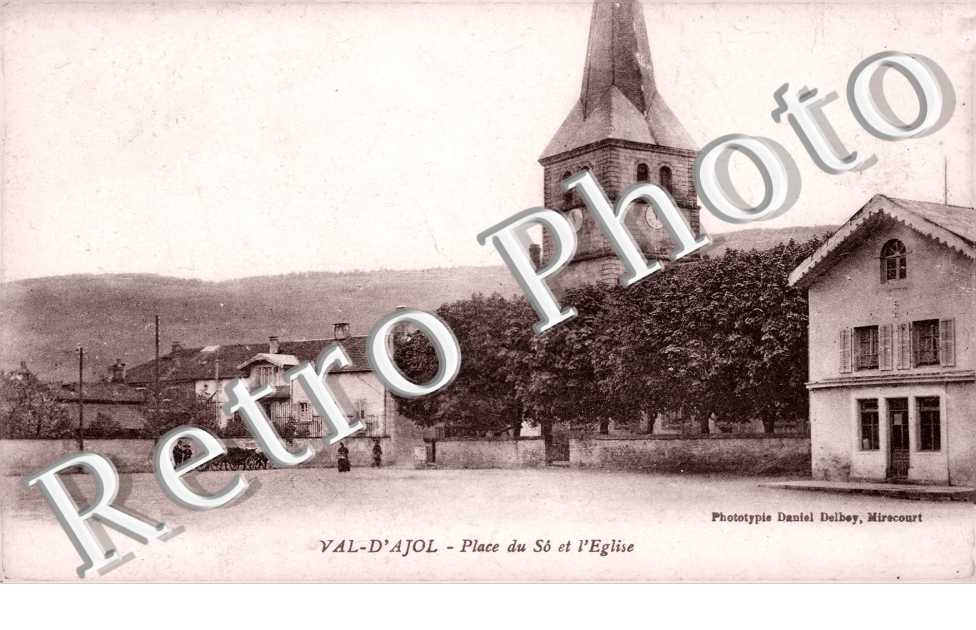 Place du So et l'Eglise