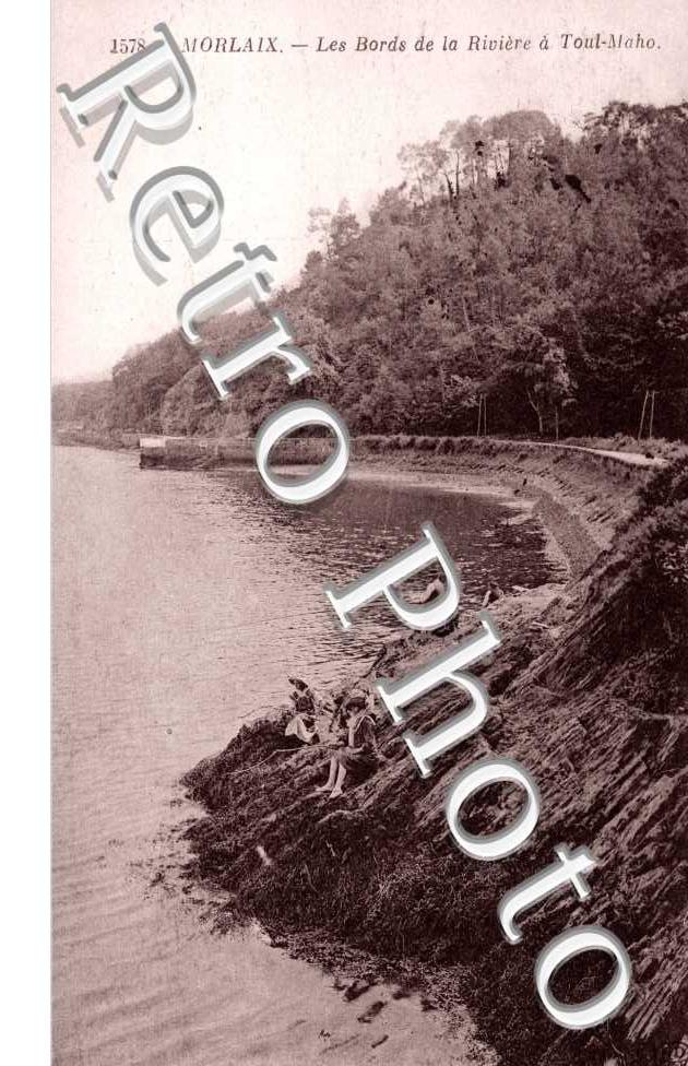 les Bords de la Riviere a Toul-Maho