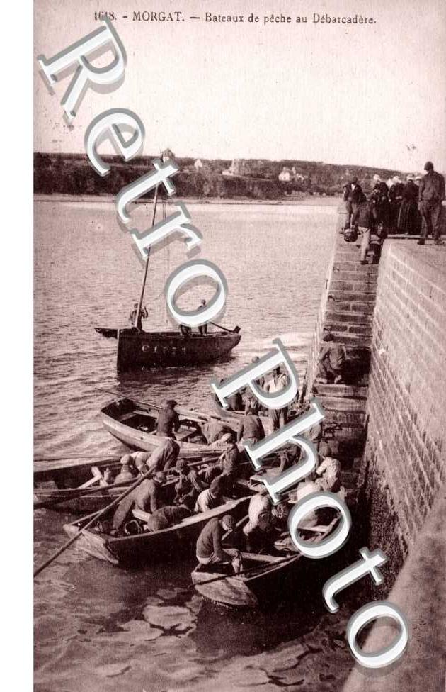 Bateaux de peche au Debarcadere