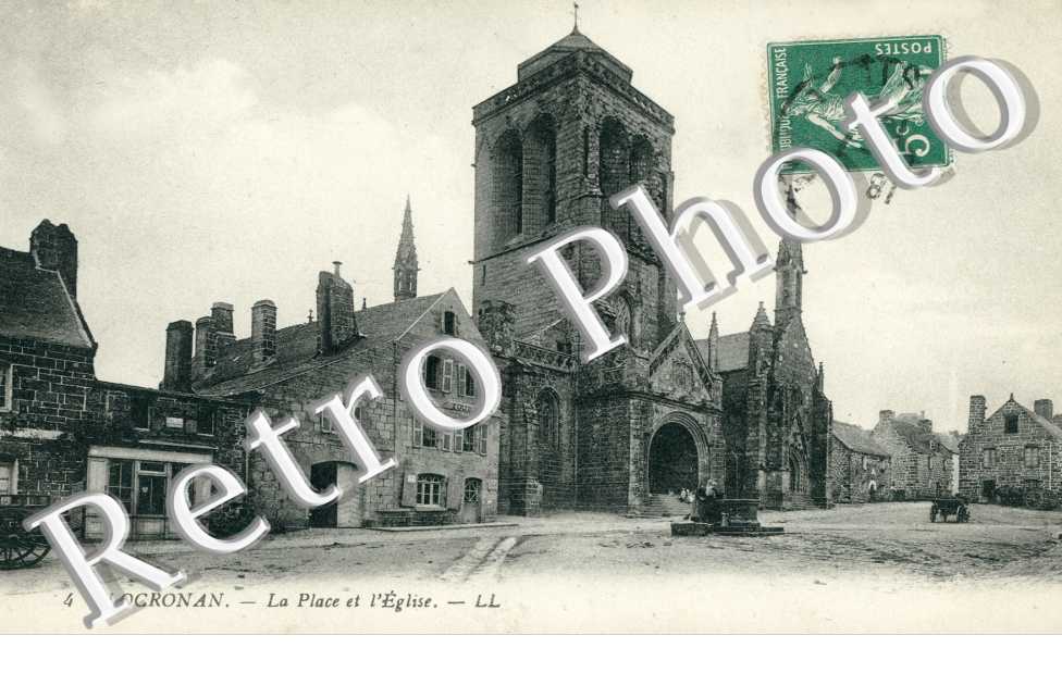 la Place et l&#039;Eglise