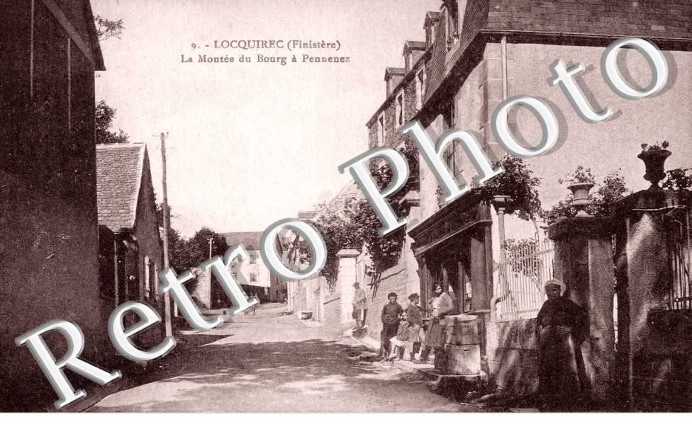 La montee du bourg a Pennenez