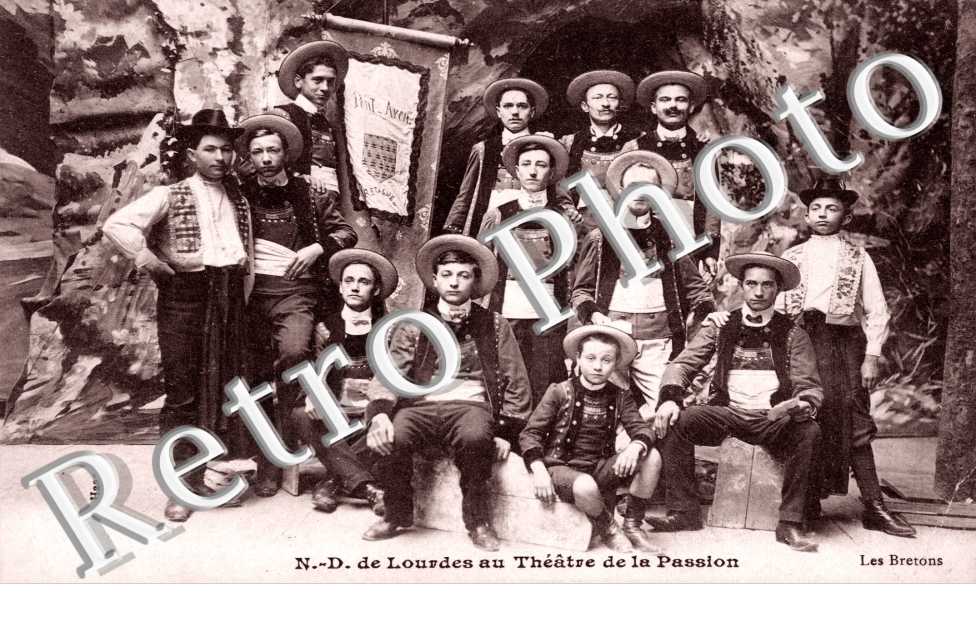 notre dame de lourdes au theatre de la passion