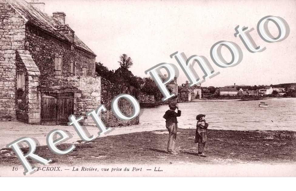 La Rivière, vue prise du port