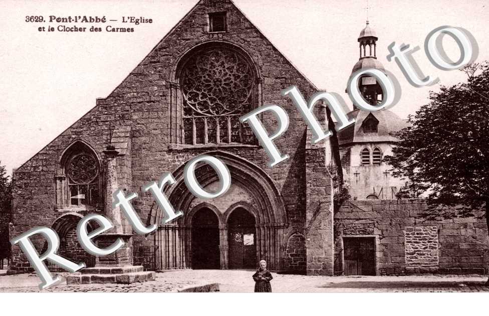 Eglise et le Clocher des Carmes