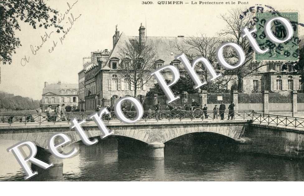 la Prefecture et le Pont