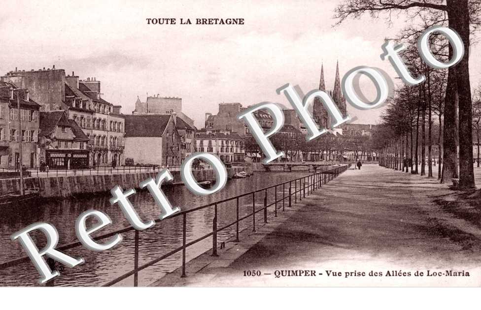 Vue prise des allees de Loc-Maria