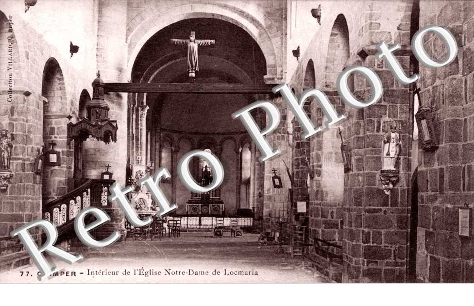 Interieur de l&#039;Eglise Notre Dame de Locmaria