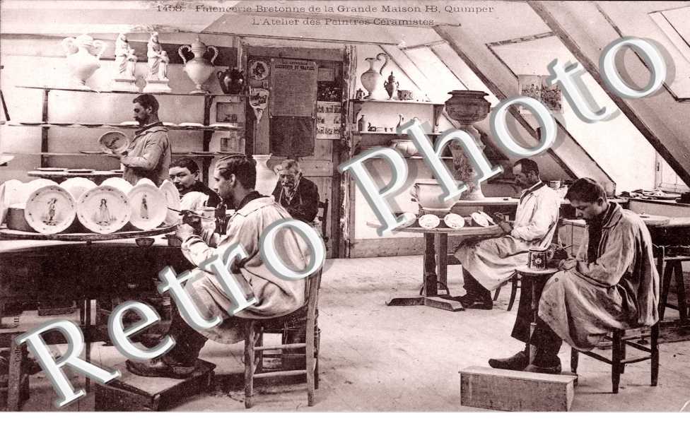 Atelier de peinture de la faiencerie HB