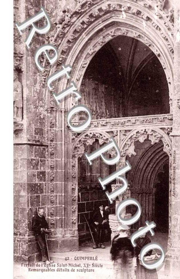 PORTAIL de l&#039;Eglise Saint Michel