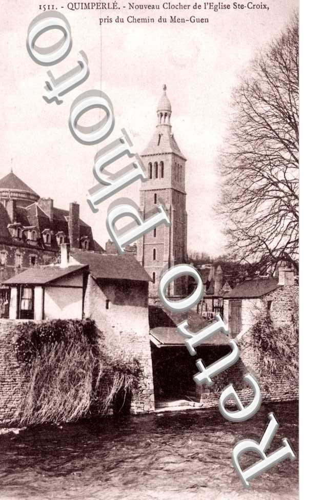 Nouveau Clocher de l&#039;Eglise Sainte-Croix pris du Chemin du Men-Guen
