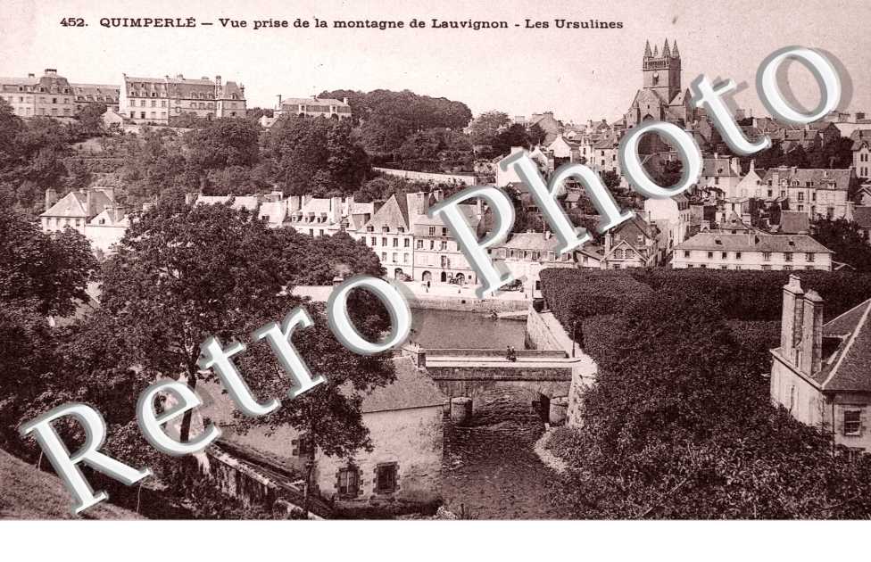 Vue prise de la Montagne de Lauvignon, les Ursulines