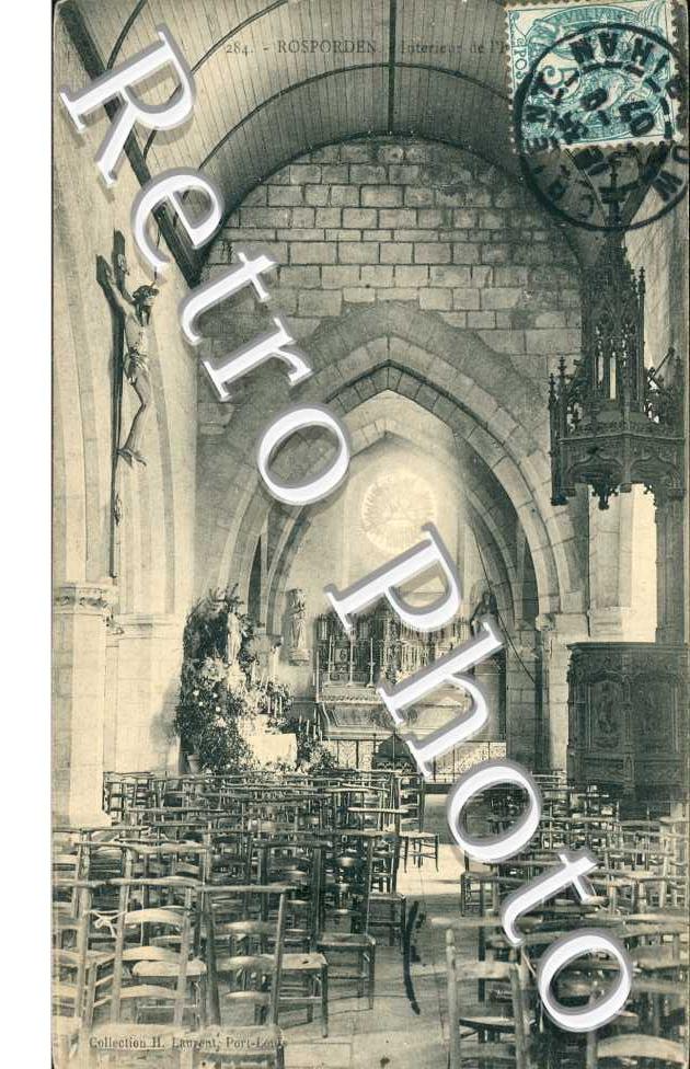 Interieur de l'eglise