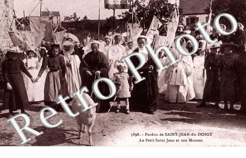 le petit saint jean et son mouton