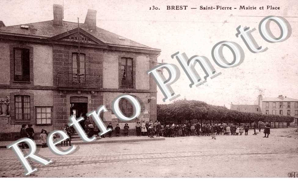 mairie et place