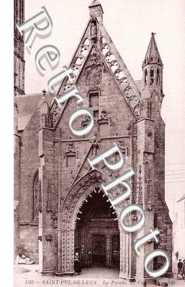 le porche du Creis Ker