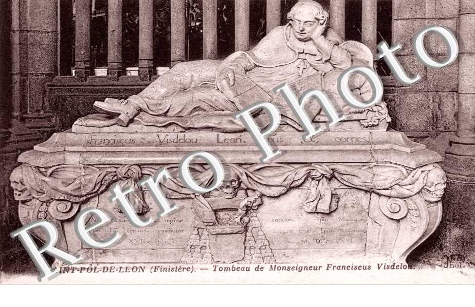Tombeau de Mgr Franciscus Visdelon
