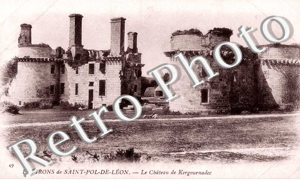 Chateau de Kergournadec