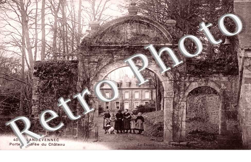 porte d&#039;entree du chateau