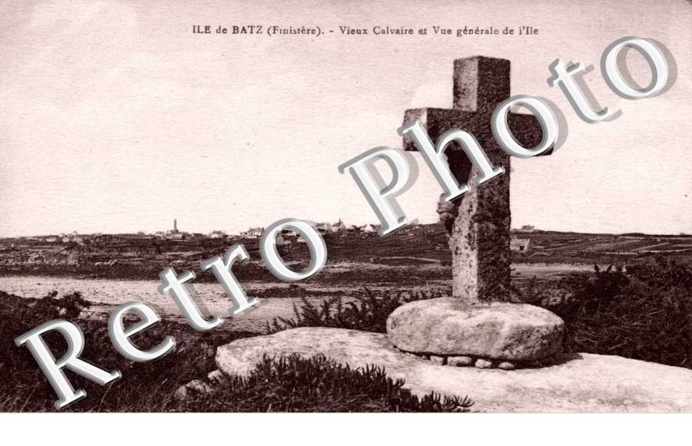 Vieux Calvaire et Vue generale
