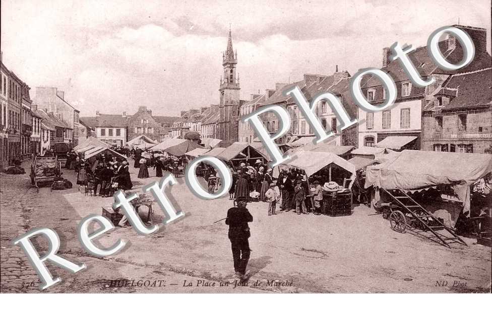 la place un jour de marche