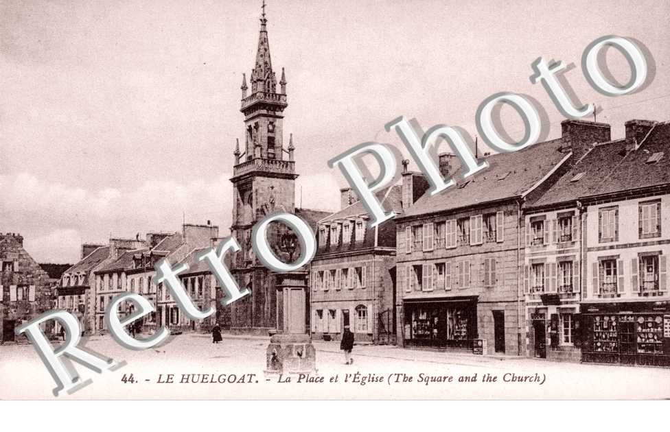 la Place et l&#039;Eglise