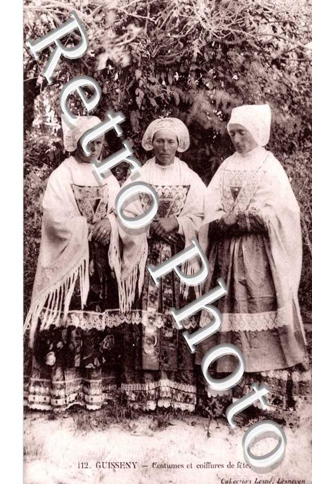 costumes et coiffures de fete